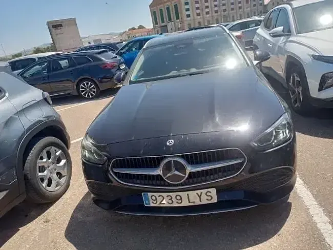 Usado Mercedes C200 204 CV (150 kW) 2022 Negro Familiar