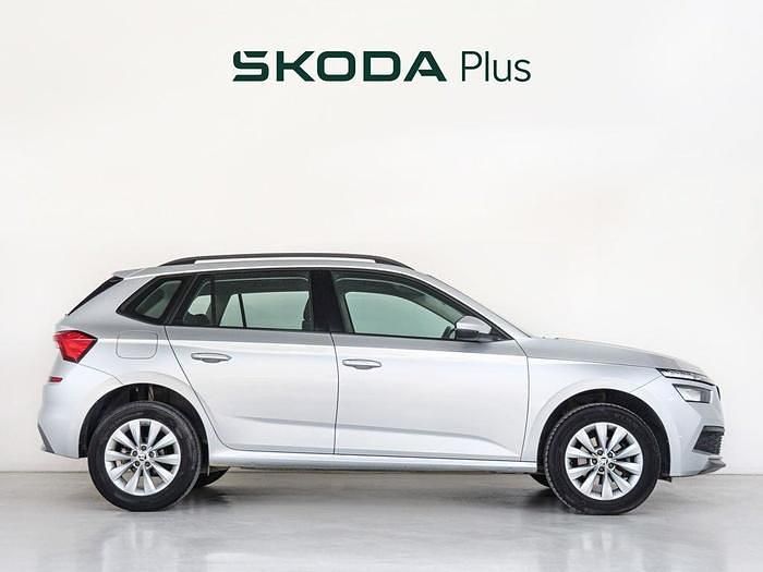 Usado Skoda Kamiq Ambition 115 CV (84 kW) 2020 Gris plata SUV