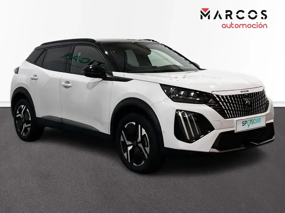 Usado Peugeot 2008 GT 130 CV (95 kW) 2024 SUV