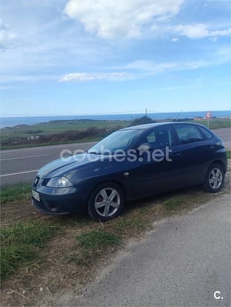Gris / plata Usado 2008 Seat Ibiza Berlina | 6200 € (Precio justo) - Imagen 1/4