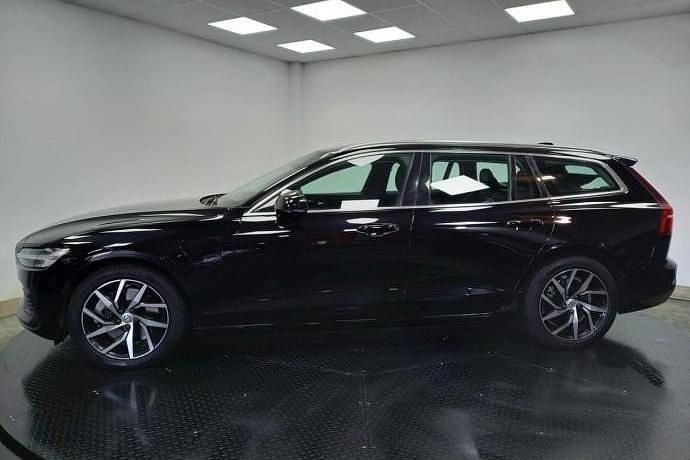 Begagnad Volvo V60 Business Edition 390 HK (286 kW) 2019 Kombi