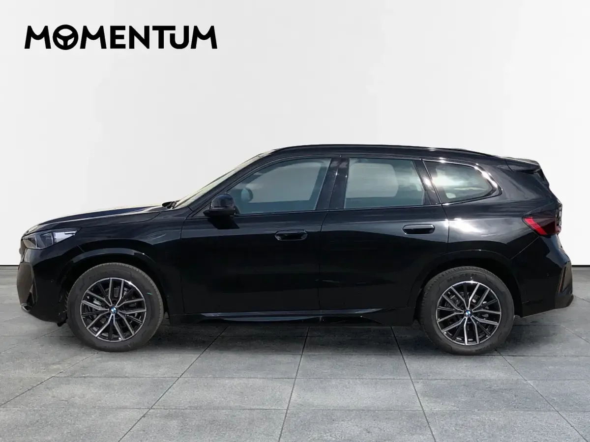 Usado BMW iX1 Shadowline 150 kW (204 CV) 2026 Negro SUV
