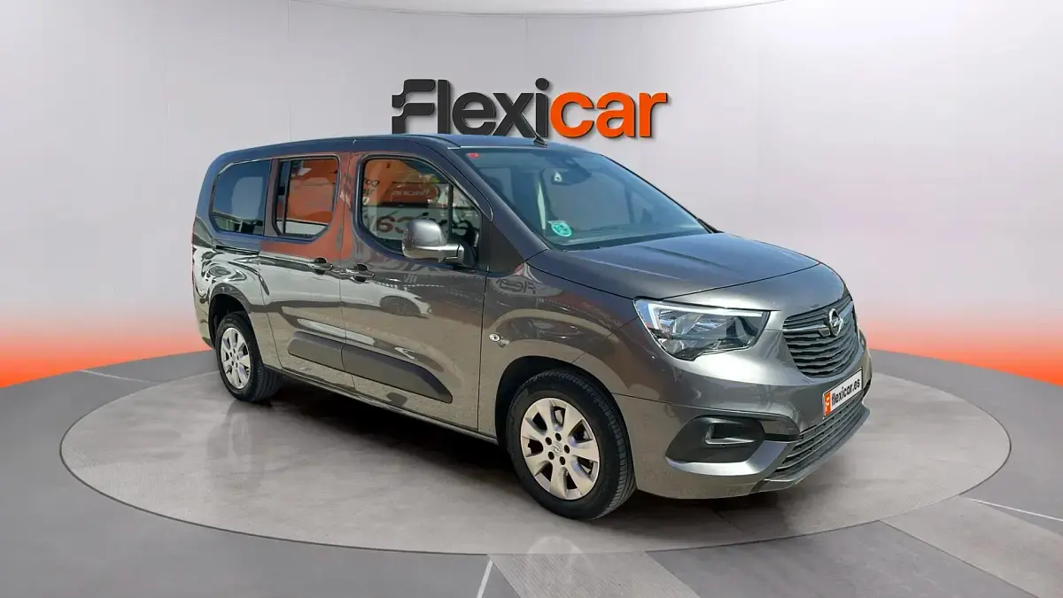 Usado Opel Combo Elegance 130 CV (95 kW) 2021 Monovolumen