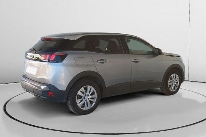 Usado Peugeot 3008 Active 131 CV (96 kW) 2020 SUV