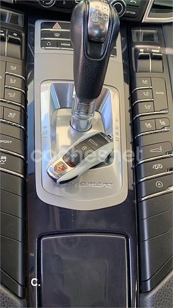 Usado Porsche Panamera 299 CV (219 kW) 2011 Negro Berlina