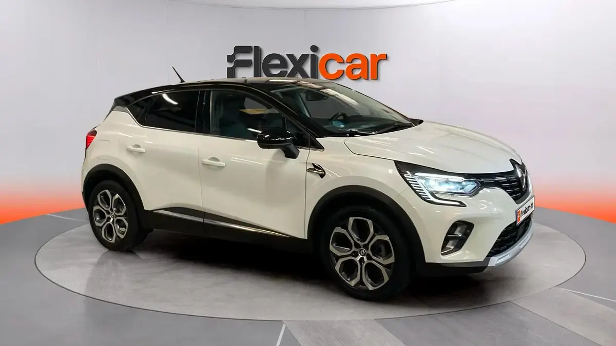 Usado Renault Captur Zen 140 CV (102 kW) 2022 SUV