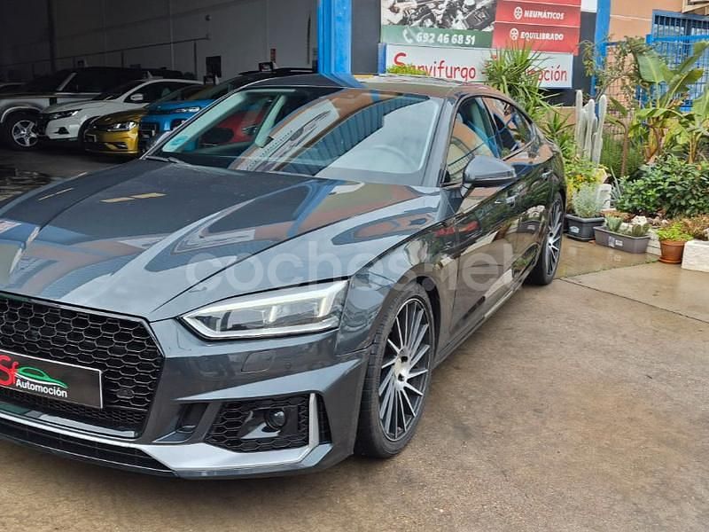 Gris / plata Usado 2017 Audi A5 Sportback Sport Utilitario | 19.999 € (Precio justo) - Imagen 1/4