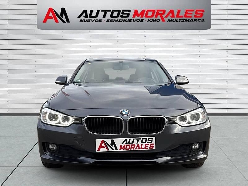 Usado BMW 318 Comfort Edition 143 CV (105 kW) 2014 Gris Berlina