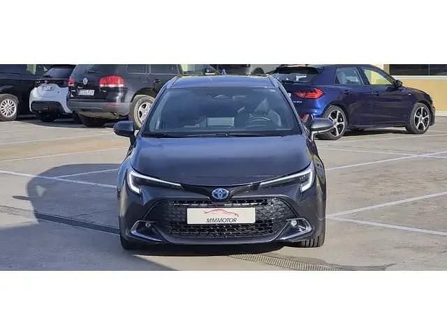 Używany Toyota Corolla Style 140 KM (102 kW) 2024 Szary Kombi