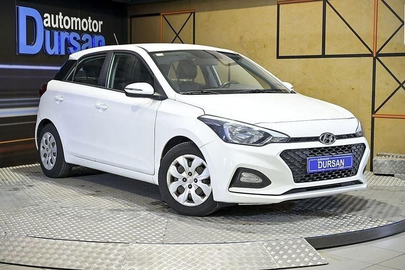 Usado Hyundai i20 75 HP (55 kW) 2019 Branco Citadino
