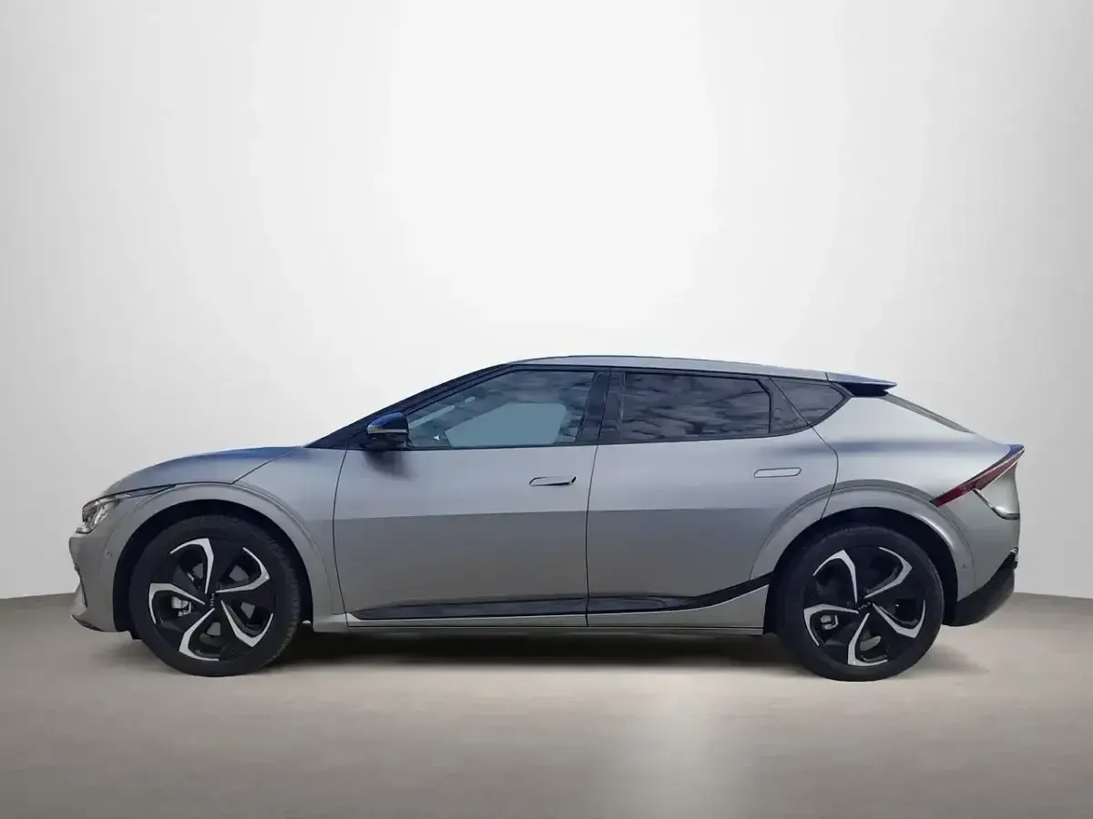 Usado Kia EV6 GT-Line 239 kW (325 CV) 2023 Gris SUV