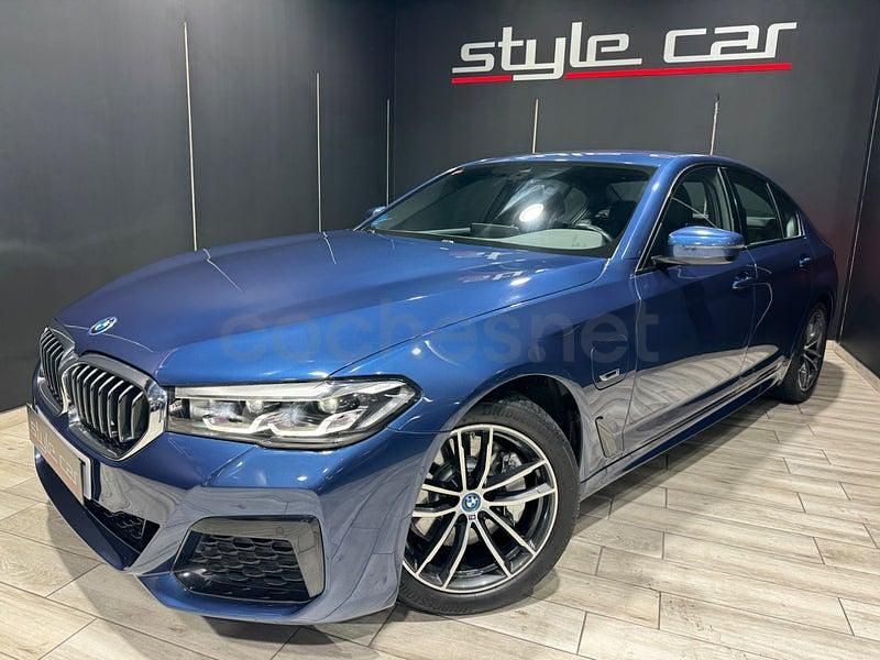 Usado BMW 530e Comfort Edition 292 CV (214 kW) 2021 Azul Berlina