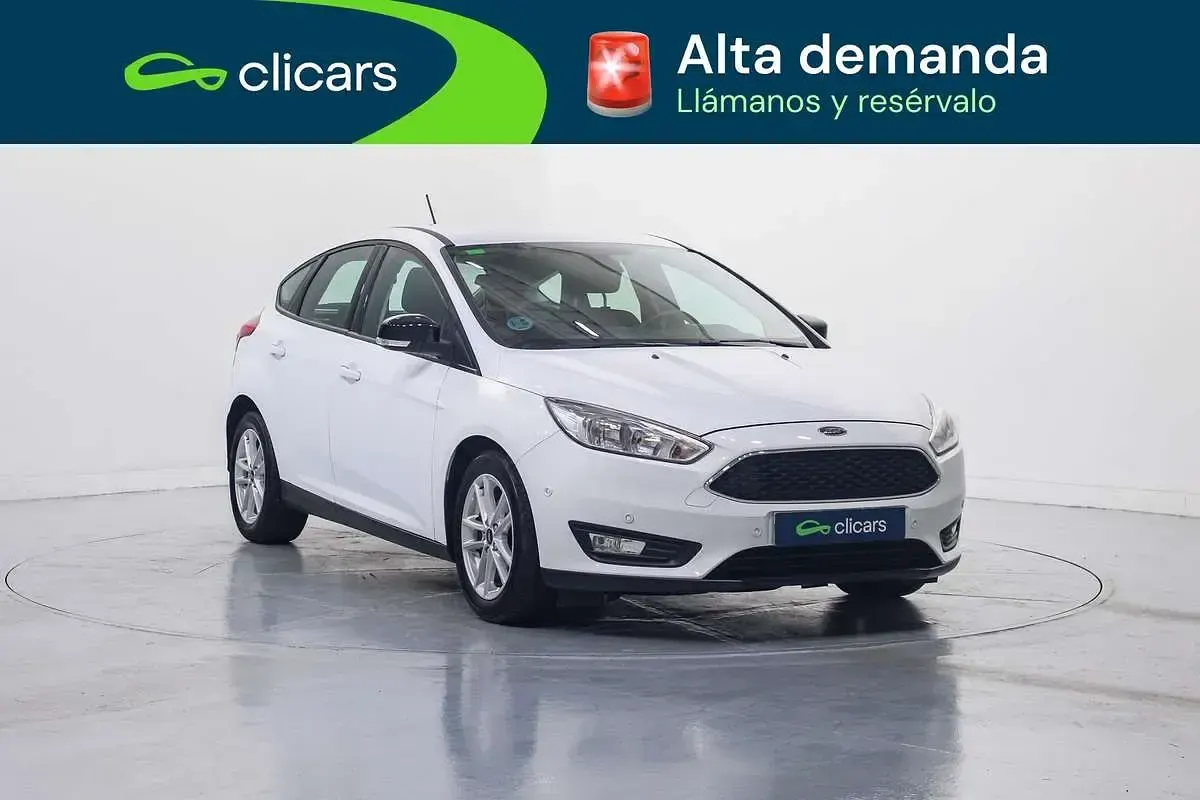Usado Ford Focus Trend+ 125 CV (91 kW) 2018 Blanco Utilitario