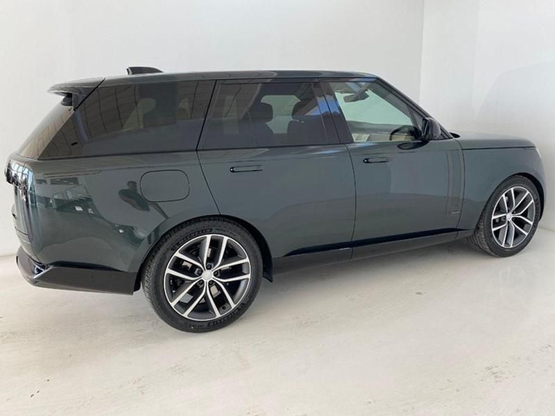 Usado Land Rover Range Rover 350 CV (257 kW) 2025 Verde SUV
