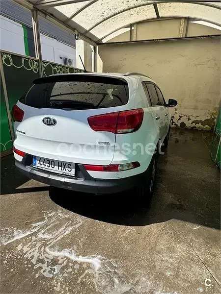Usado Kia Sportage 115 CV (84 kW) 2014 Blanco SUV