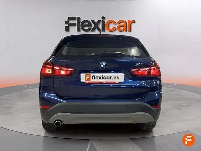 Käytetty BMW X1 150 HP (110 kW) 2017 Sininen Katumaasturi