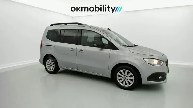 Usado Mercedes Citan 110 95 CV (69 kW) 2023 Gris / plata Monovolumen