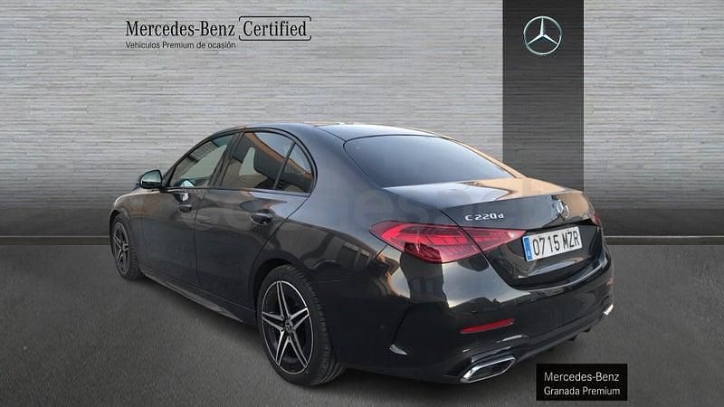 Usado Mercedes C220 197 CV (144 kW) 2025 Gris / plata Berlina