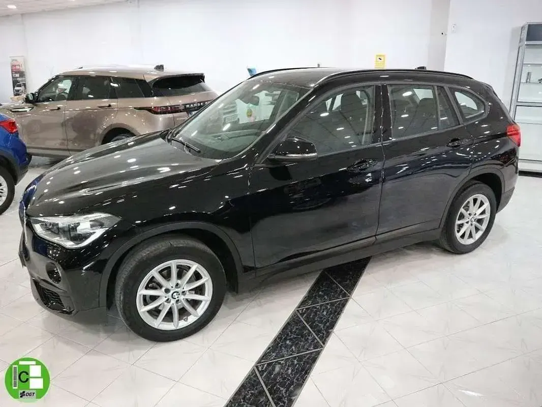 Usado BMW X1 116 CV (85 kW) 2019 Negro SUV