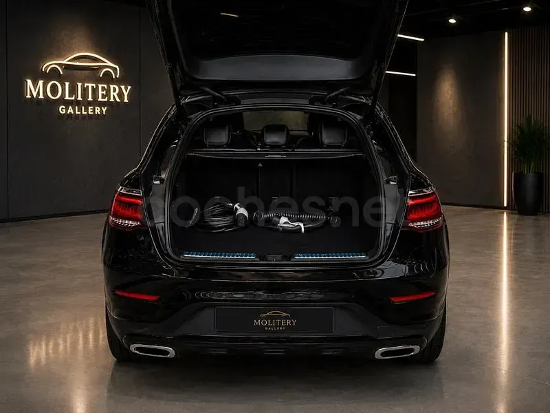 Usado Mercedes GLC300e 320 CV (235 kW) 2020 Gris / plata SUV