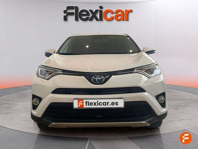 Usado Toyota RAV4 Hybrid Advance 197 CV (144 kW) 2018 Blanco SUV