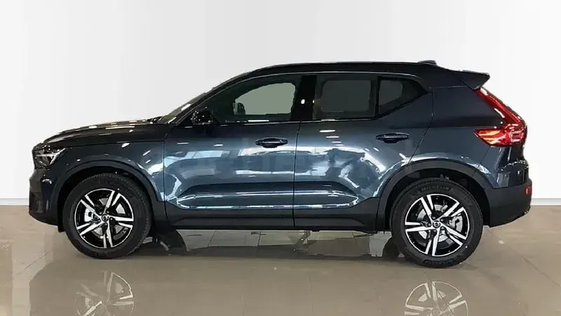 Nuevo Volvo XC40 Plus 163 CV (119 kW) 2026 Azul SUV