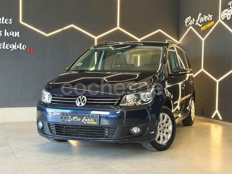 Usado VW Touran Advance 105 CV (77 kW) 2013 Azul Monovolumen