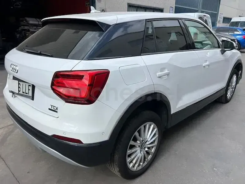 Usado Audi Q2 Advanced Plus 190 CV (139 kW) 2017 Blanco SUV