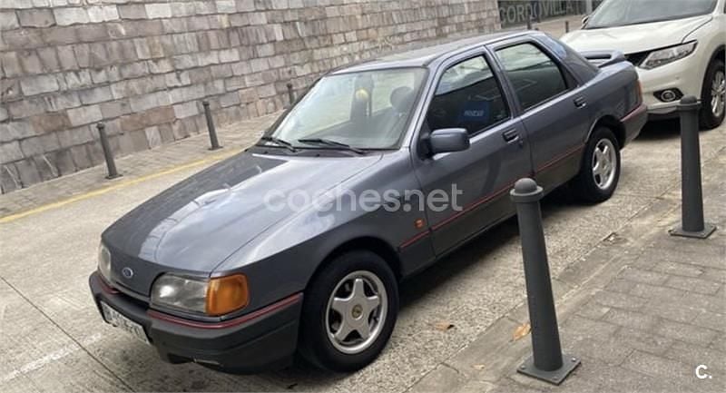 Usado Ford Sierra 108 CV (79 kW) 1989 Gris / plata Berlina