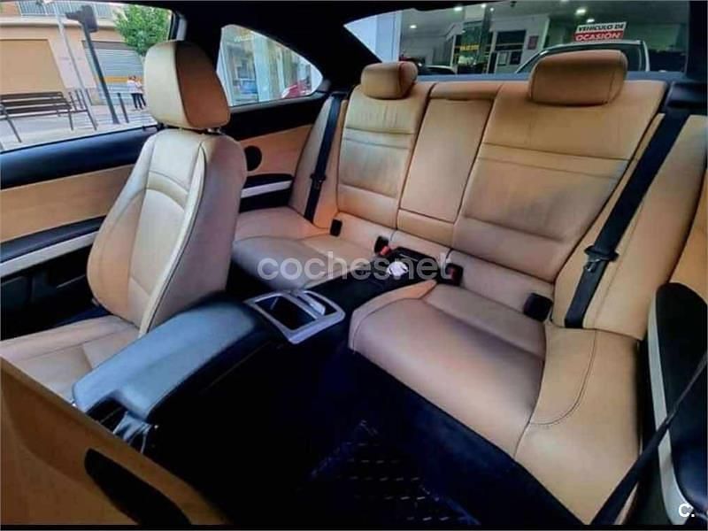 Usado BMW 325 197 CV (144 kW) 2007 Negro Coupe