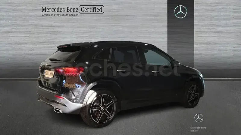 Usado Mercedes GLA250 AMG line 218 CV (160 kW) 2024 Negro noche SUV