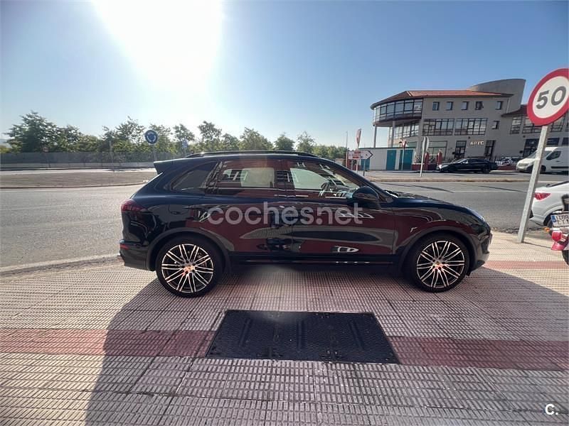 Usado Porsche Cayenne S 385 CV (283 kW) 2016 Negro SUV