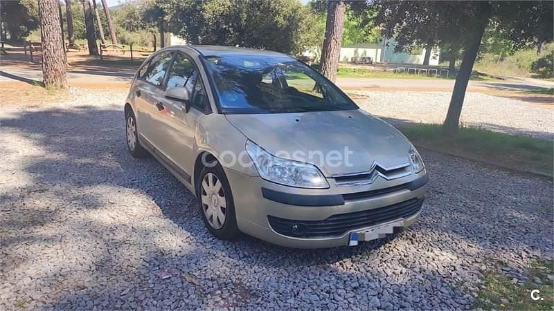 Usado Citroën C4 110 CV (80 kW) 2006 Marrón Berlina