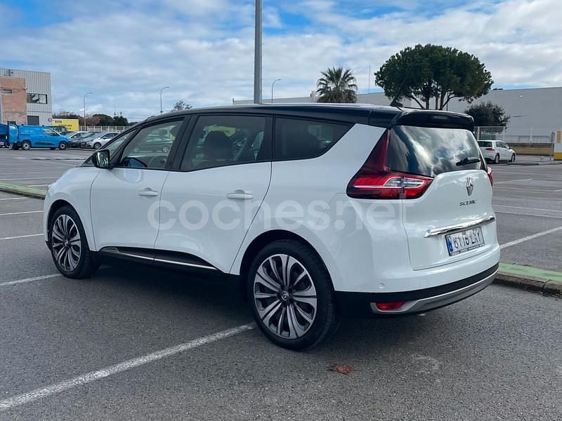 Usado Renault Grand Scénic IV Equilibre 140 CV (102 kW) 2022 Blanco Monovolumen