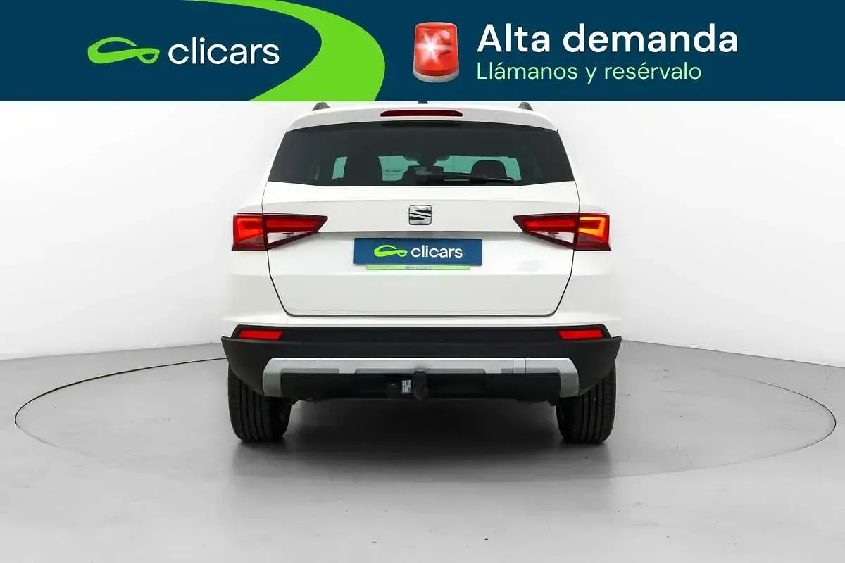 Usado Seat Ateca Style 150 CV (110 kW) 2016 Blanco SUV