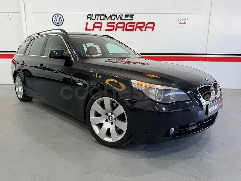 Usado BMW 530 Exclusive 193 CV (141 kW) 2004 Negro Familiar