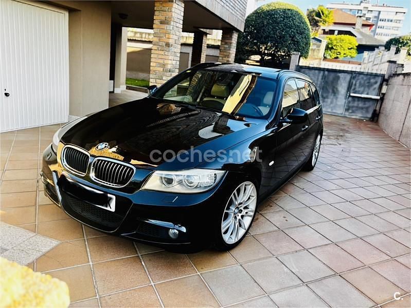 Usado BMW 320 177 CV (130 kW) 2010 Negro Familiar