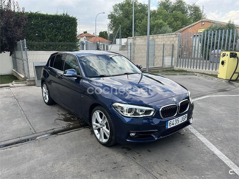 Usado BMW 120 Sport Line 184 CV (135 kW) 2015 Azul Utilitario