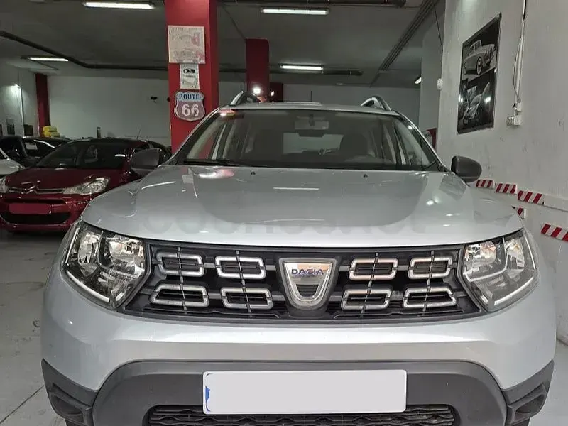 Usado Dacia Duster Comfort 130 CV (95 kW) 2021 Gris / plata SUV