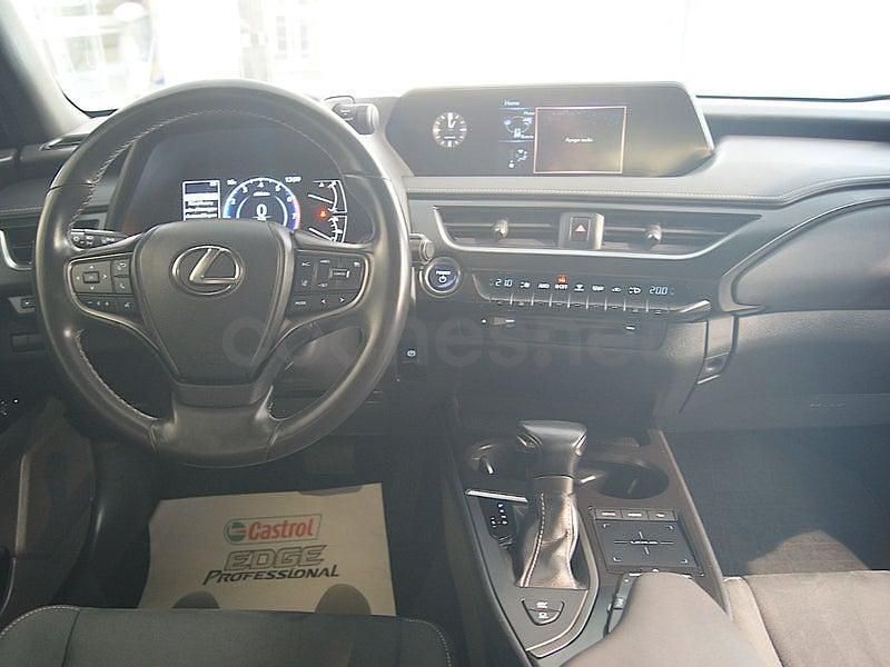Usado Lexus UX 184 CV (135 kW) 2021 Negro SUV