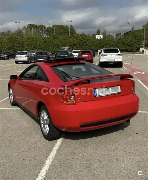 Usado Toyota Celica 143 CV (105 kW) 2000 Rojo Coupe