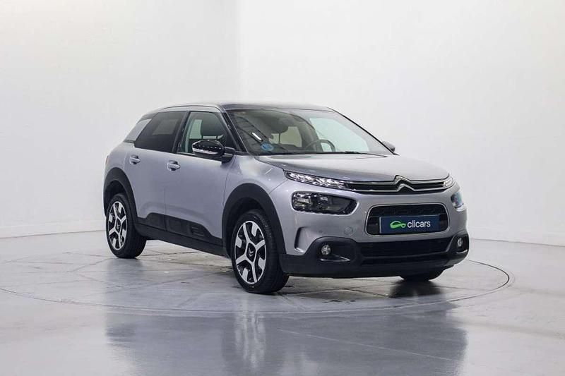Usado Citroën C4 Cactus PureTech 110 CV (80 kW) 2019 Gris Utilitario