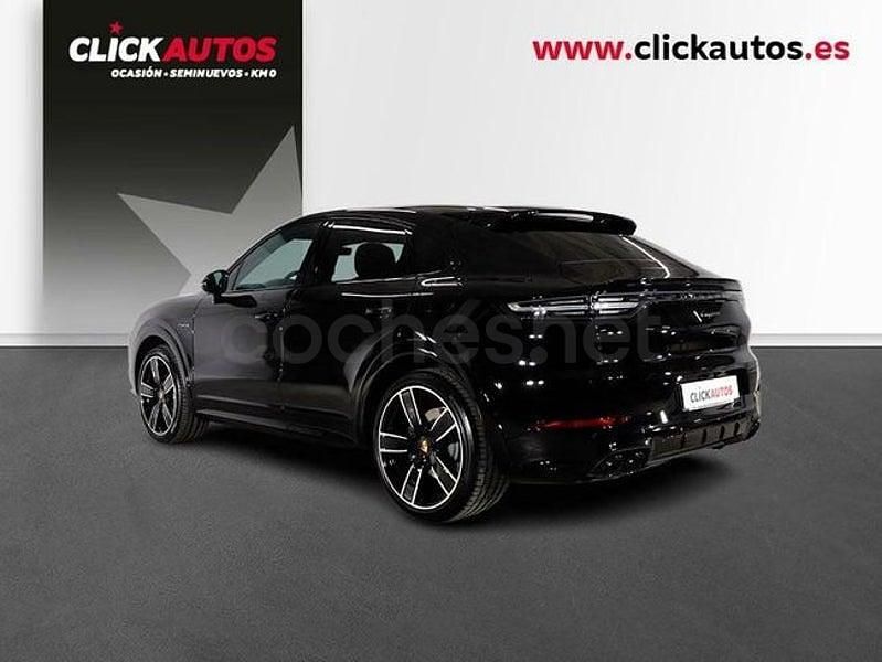Käytetty Porsche Cayenne 470 HP (345 kW) 2023 Musta Katumaasturi