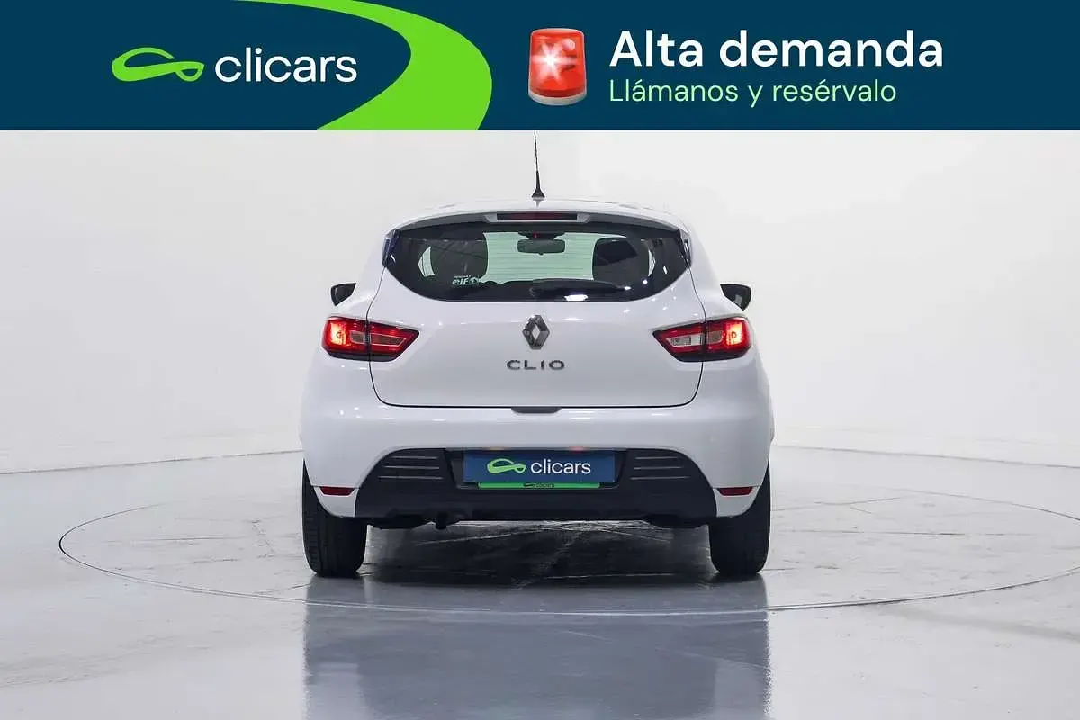 Usado Renault Clio LIMITED 75 CV (55 kW) 2017 Blanco Utilitario