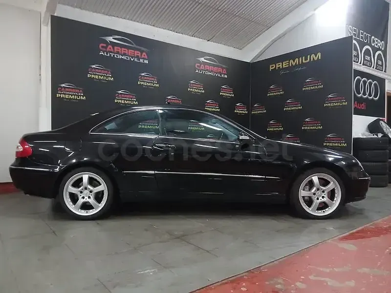 Usado Mercedes CLK500 Avantgarde 306 CV (225 kW) 2002 Negro Coupe