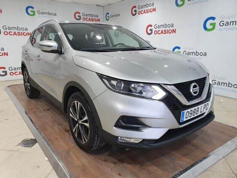 Usado Nissan Qashqai Style Edition 140 CV (102 kW) 2021 Gris SUV