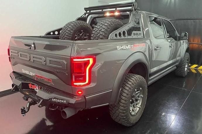 Usado Ford F-150 Raptor 525 CV (386 kW) 2020 Gris Pickup/Camioneta