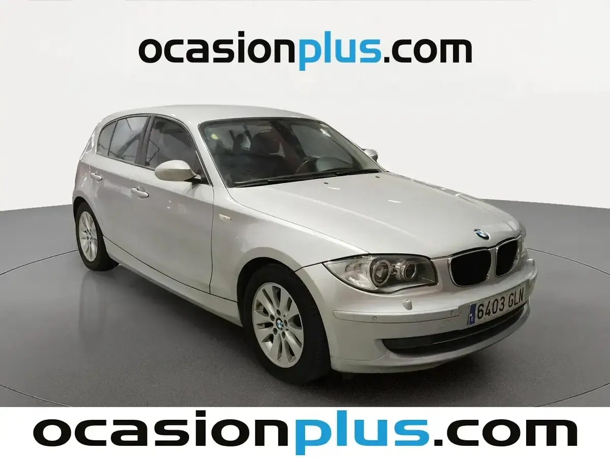 Usado BMW 118 143 CV (105 kW) 2009 Gris Utilitario