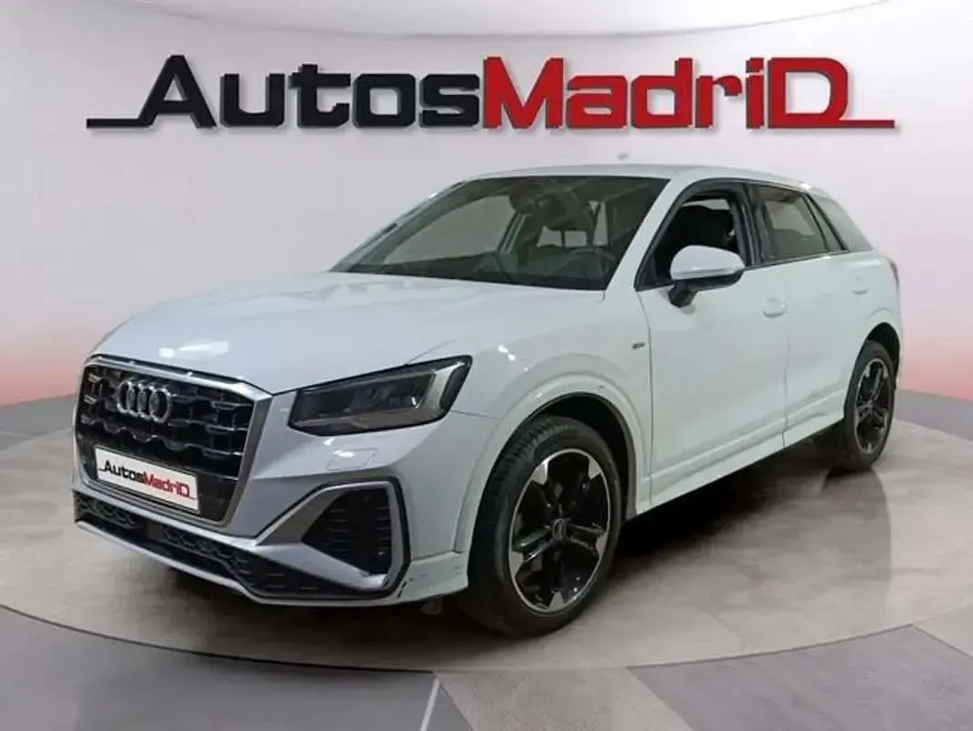 Usado Audi Q2 S-Line 116 CV (85 kW) 2021 Blanco SUV