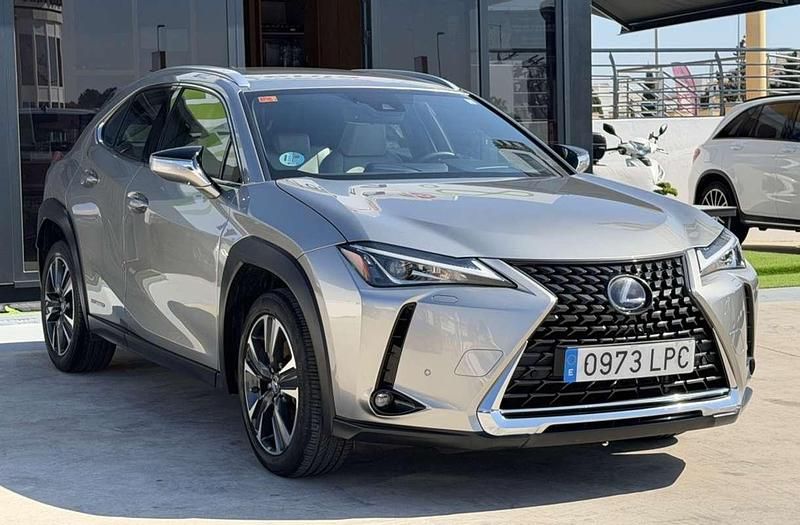 Usado Lexus UX 250h 2021 Gris SUV